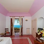 California Hotel 3*
