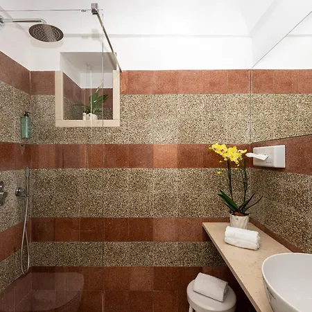 California Hotel 3*