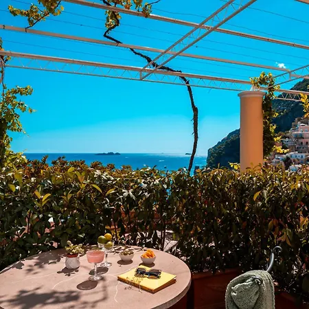 California Hotel Positano