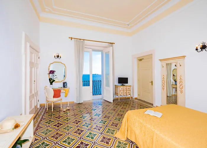 California بوسيتانو