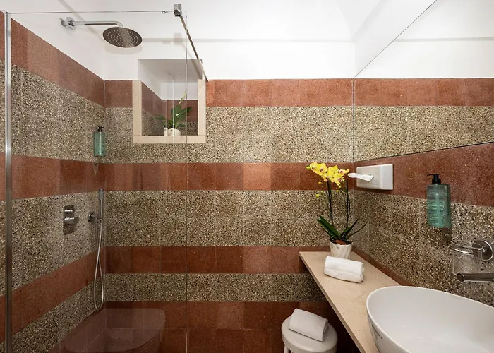 California فندق 3*