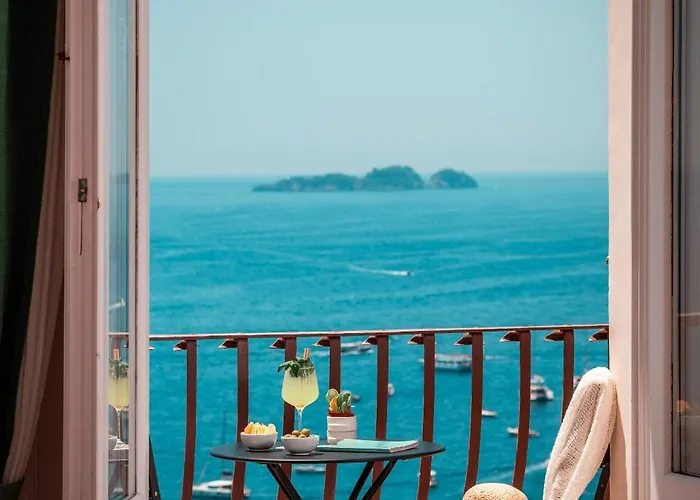 California 3* بوسيتانو