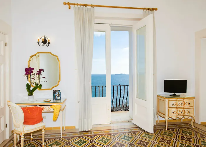 فندق California بوسيتانو