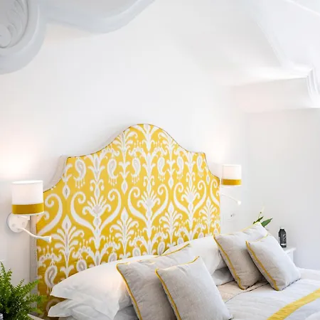 Hotel California 3*