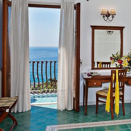 加州酒店 酒店 波西塔諾